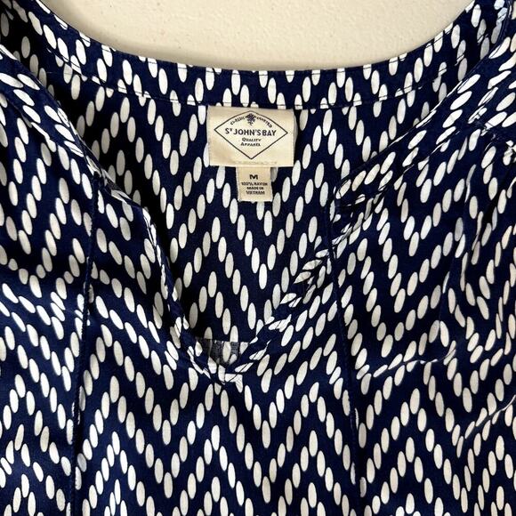 St. John's Bay Navy and White Patterned Top Women's Size Medium - Picture 3 of 4